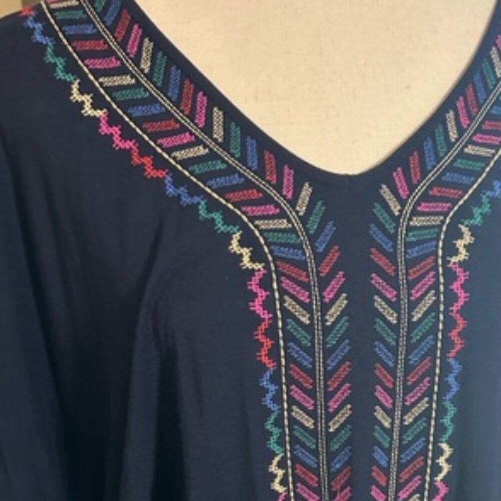 Democracy Navy Blue Embroidered Tie Front Dolman Sleeve Top L - Picture 2 of 9